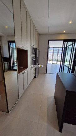 Imagem Casa de Condomínio com 3 Quartos à Venda, 260 m² em Distrito Industrial I