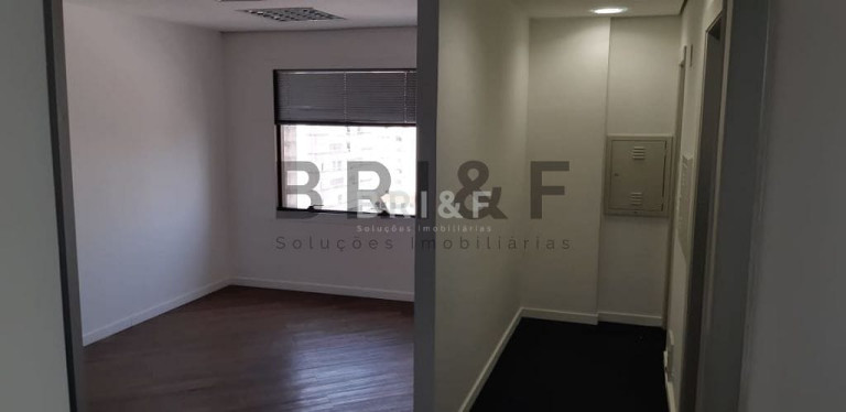 Imagem Imóvel Comercial para Alugar, 196 m² em Itaim Bibi - São Paulo Imagem Imóvel Comercial para Alugar, 196 m² em Itaim Bibi - São Paulo