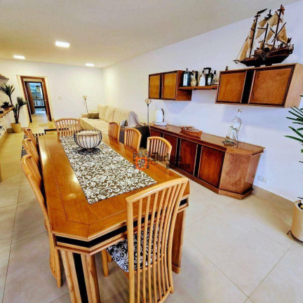 Imagem Apartamento com 4 Quartos à Venda, 194 m² em Jardim Astúrias - Guarujá