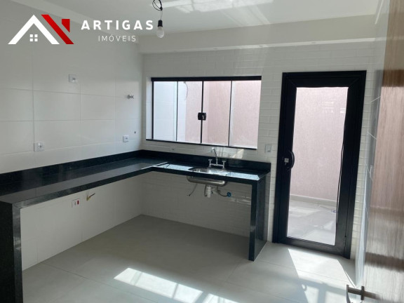 Imagem Sobrado com 3 Quartos à Venda,  em Vila Darli - São Paulo