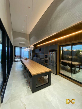 Imagem Casa de Condomínio com 3 Quartos à Venda, 330 m² em Jardim Imperial - Cuiabá Imagem Casa de Condomínio com 3 Quartos à Venda, 330 m² em Jardim Imperial - Cuiabá