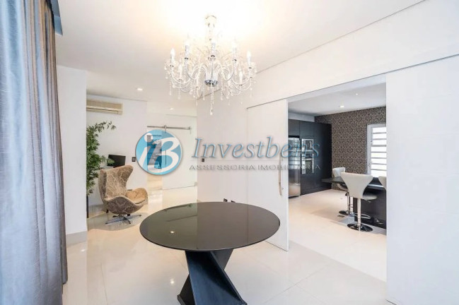 Imagem Casa com 4 Quartos à Venda, 751 m² em Jardim Social - Curitiba Imagem Casa com 4 Quartos à Venda, 751 m² em Jardim Social - Curitiba