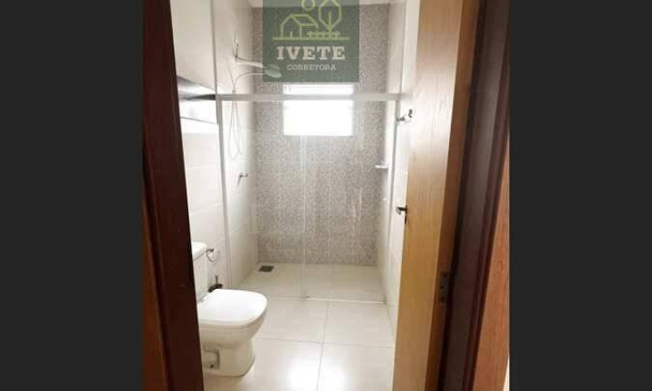 Imagem Casa com 2 Quartos à Venda, 127 m²
