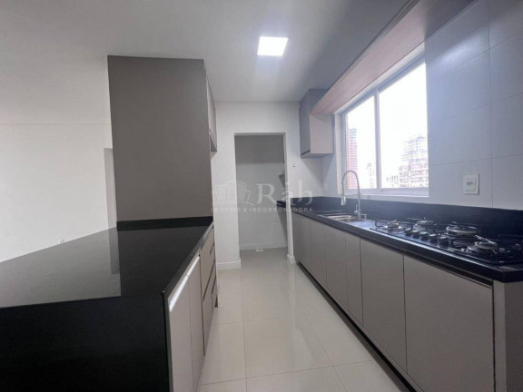 Imagem Apartamento com 3 Quartos à Venda, 92 m² em Meia Praia - Itapema Imagem Apartamento com 3 Quartos à Venda, 92 m² em Meia Praia - Itapema