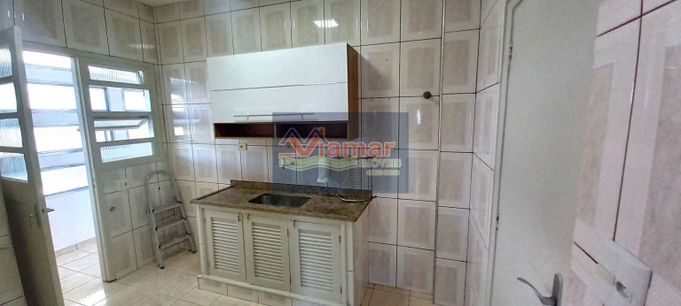 Imagem Apartamento com 3 Quartos para Alugar, 120 m² em Pitangueiras - Guarujá Imagem Apartamento com 3 Quartos para Alugar, 120 m² em Pitangueiras - Guarujá