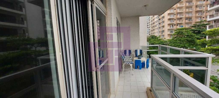 Apartamento com 4 Quartos à Venda, 180 m² em Pitangueiras - Guarujá