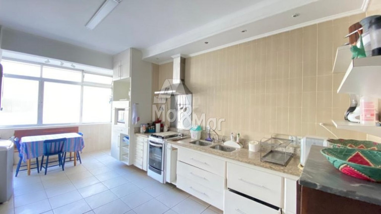 Imagem Apartamento com 3 Quartos à Venda, 215 m² em Pitangueiras - Guarujá