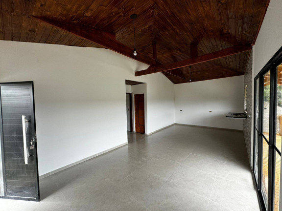 Imagem Chácara com 2 Quartos à Venda, 330 m² em Mato Dentro - Mairiporã Imagem Chácara com 2 Quartos à Venda, 330 m² em Mato Dentro - Mairiporã