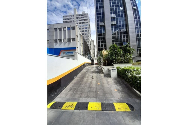 Imagem Sala Comercial à Venda, 32 m² em Higienópolis - São Paulo Imagem Sala Comercial à Venda, 32 m² em Higienópolis - São Paulo