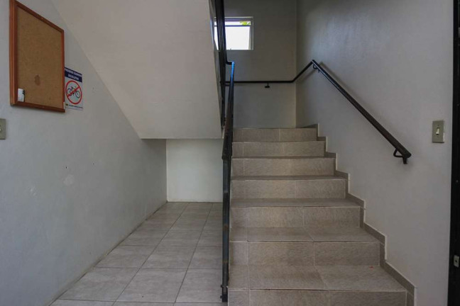 Imagem Imóvel com 2 Quartos à Venda, em Vila Nova - Porto Alegre Imagem Imóvel com 2 Quartos à Venda, em Vila Nova - Porto Alegre