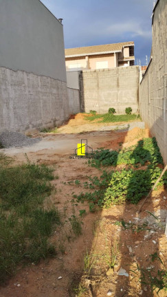 Terreno à Venda, 150 m² em Residencial Portal Da Mantiqueira - Taubaté