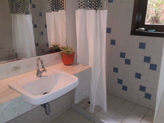 Imagem Casa com 4 Quartos à Venda, 700 m² em Piratininga - Niterói