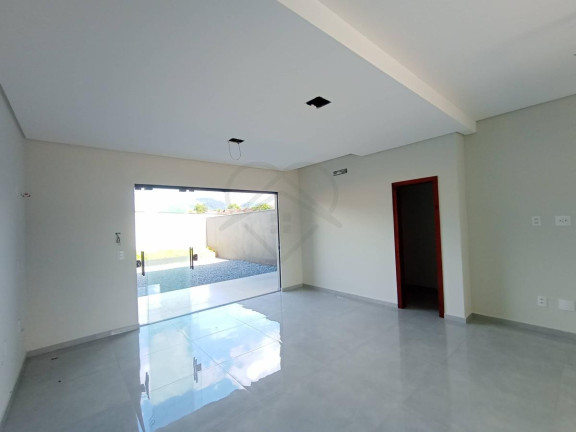 Imagem Sobrado com 3 Quartos à Venda, 115 m²