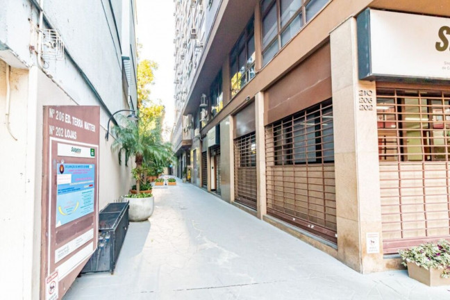 Imagem Imóvel com 1 Quarto à Venda, 53 m² em Centro Histórico - Porto Alegre Imagem Imóvel com 1 Quarto à Venda, 53 m² em Centro Histórico - Porto Alegre