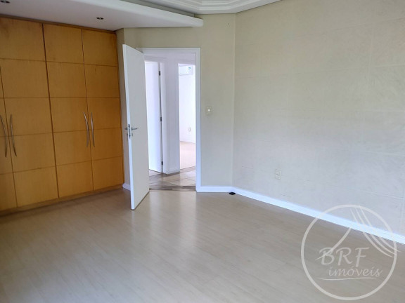 Imagem Cobertura com 3 Quartos à Venda, 245 m² em Estreito - Florianópolis Imagem Cobertura com 3 Quartos à Venda, 245 m² em Estreito - Florianópolis