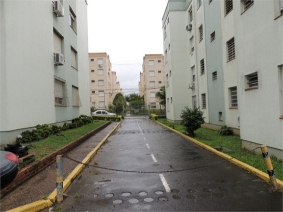 Apartamento com 2 Quartos à Venda,  em Morro Santana - Porto Alegre