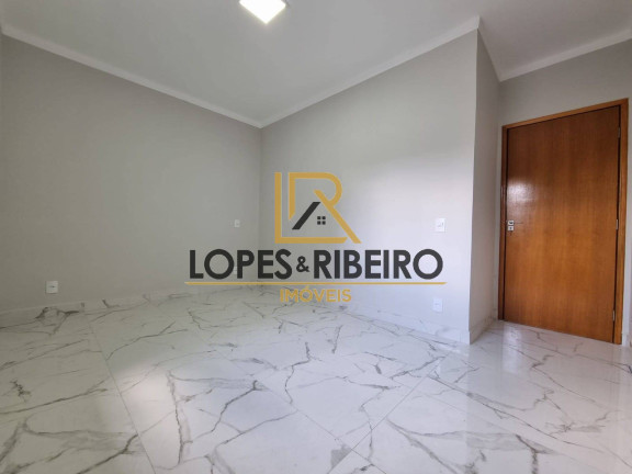 Imagem Casa com 3 Quartos à Venda, 250 m² em Jardim Ouro Verde - Botucatu