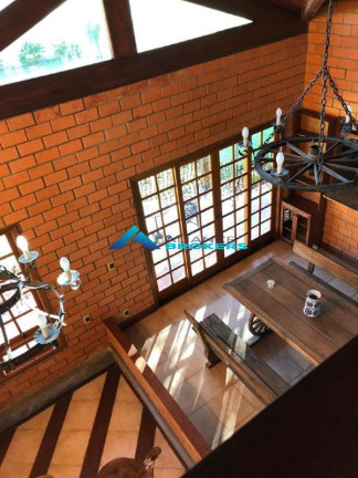 Imagem Casa com 3 Quartos à Venda, 250 m² em Dos Medeiros - Jundiaí