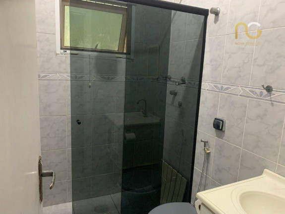 Imagem Sobrado com 3 Quartos à Venda, 300 m² em Canto Do Forte - Praia Grande Imagem Sobrado com 3 Quartos à Venda, 300 m² em Canto Do Forte - Praia Grande