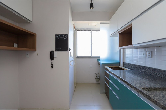 Imagem Imóvel com 2 Quartos à Venda, 63 m² em Cristal - Porto Alegre