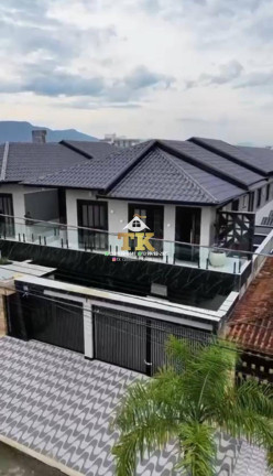 Casa com 2 Quartos à Venda, 54 m² em Maracanã - Praia Grande