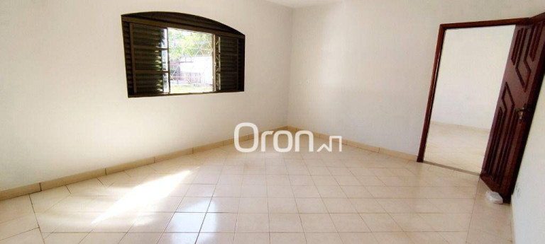 Casa com 4 Quartos à Venda, 151 m² em Jardim Planalto - Goiânia