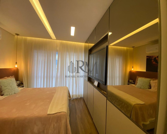 Imagem Imóvel com 3 Quartos à Venda, 227 m² em Itacorubi - Florianópolis