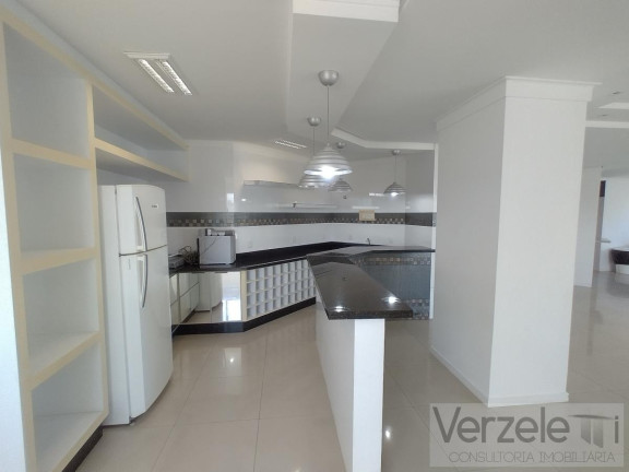 Imagem Apartamento com 3 Quartos à Venda, 105 m² em Centro - Balneário Camboriú Imagem Apartamento com 3 Quartos à Venda, 105 m² em Centro - Balneário Camboriú