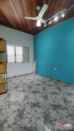 Imagem Casa com 3 Quartos para Alugar,  em Centro - Jacareí