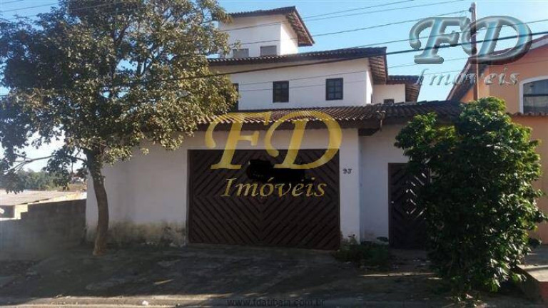 Sobrado com 4 Quartos à Venda, 250 m² em Jardim São Francisco - Mairiporã