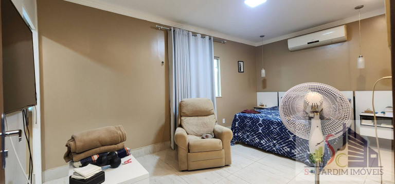 Imagem Casa com 4 Quartos à Venda, 283 m² em Adrianópolis - Manaus Imagem Casa com 4 Quartos à Venda, 283 m² em Adrianópolis - Manaus