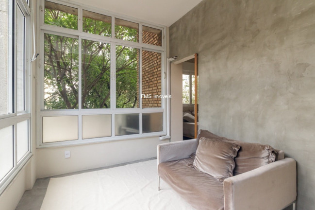 Imagem Imóvel com 2 Quartos à Venda, 113 m² em Higienópolis - São Paulo Imagem Imóvel com 2 Quartos à Venda, 113 m² em Higienópolis - São Paulo