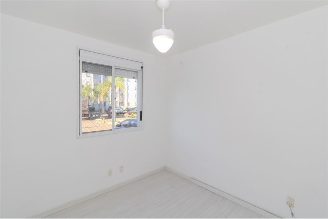 Apartamento com 3 Quartos à Venda, 70 m² em Humaitá - Porto Alegre