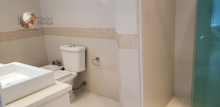 Imagem Apartamento com 4 Quartos para Alugar ou Temporada, 180 m² em Pitangueiras - Guarujá Imagem Apartamento com 4 Quartos para Alugar ou Temporada, 180 m² em Pitangueiras - Guarujá