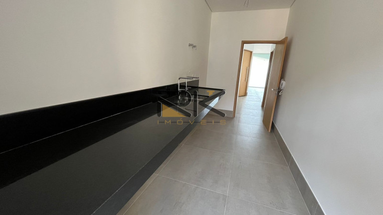 Imagem Apartamento com 3 Quartos à Venda, 160 m² em Praia Grande - Ubatuba Imagem Apartamento com 3 Quartos à Venda, 160 m² em Praia Grande - Ubatuba