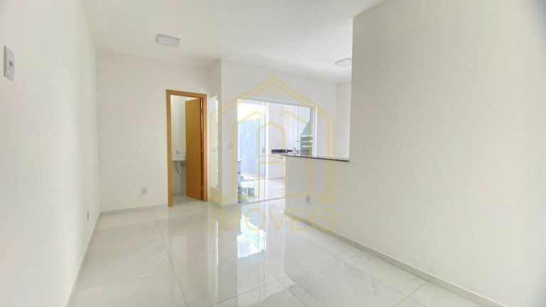 Casa à Venda, 70 m² em Atlântico Norte - Macaé