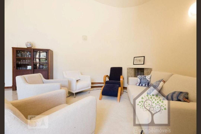 Imagem Casa com 5 Quartos à Venda, 330 m² em Itacorubi - Florianópolis Imagem Casa com 5 Quartos à Venda, 330 m² em Itacorubi - Florianópolis