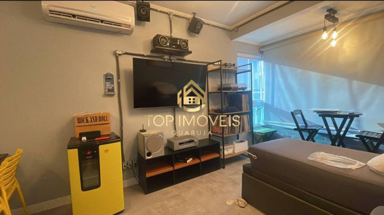 Imagem Apartamento com 1 Quarto à Venda, 75 m² em Tombo - Guarujá