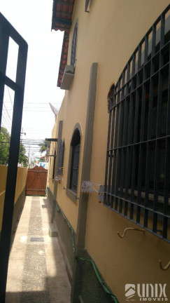 Imagem Casa com 4 Quartos para Alugar,  em Centro - Campos Dos Goytacazes