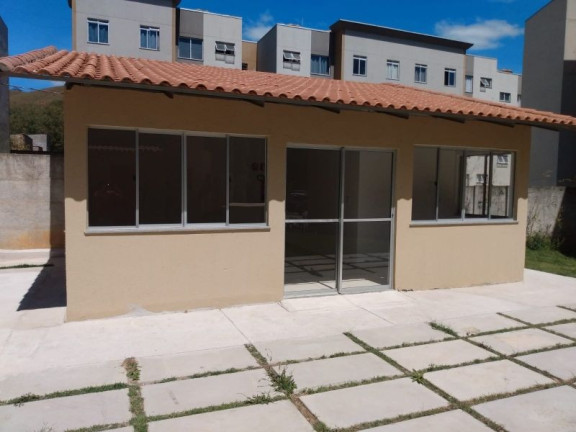 Imagem Imóvel com 2 Quartos à Venda, 51 m² em Santa Cruz - Volta Redonda Imagem Imóvel com 2 Quartos à Venda, 51 m² em Santa Cruz - Volta Redonda