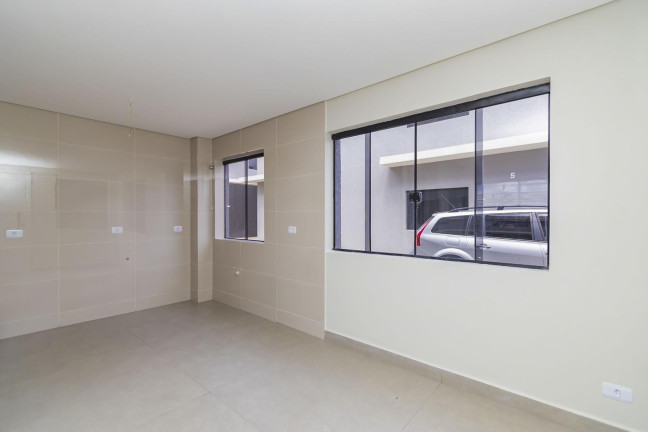 Imagem Casa de Condomínio com 3 Quartos à Venda, 97 m² em Uberaba - Curitiba