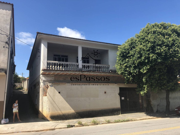 Casa com 3 Quartos à Venda, 950 m² em Centro - Florestal