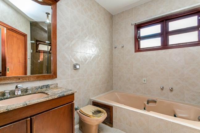 Imagem Casa com 4 Quartos à Venda, 258 m² Imagem Casa com 4 Quartos à Venda, 258 m²