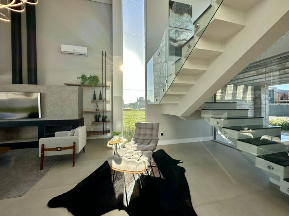 Imagem Casa com 4 Quartos à Venda, em Centro - Xangri-la Imagem Casa com 4 Quartos à Venda, em Centro - Xangri-la