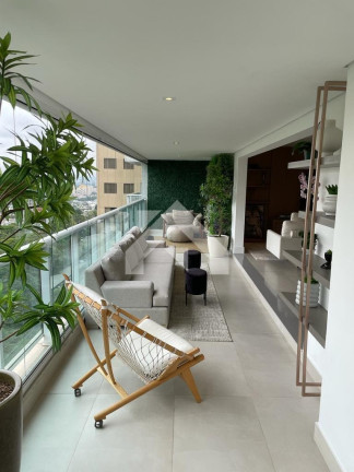Foto do imóvel Apartamento com 4 Quartos à Venda, 243 m² em Alphaville Industrial - Barueri