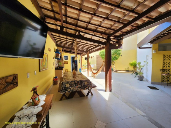 Imagem Imóvel com 3 Quartos à Venda, 168 m² em Lauro De Freita - Salvador Imagem Imóvel com 3 Quartos à Venda, 168 m² em Lauro De Freita - Salvador