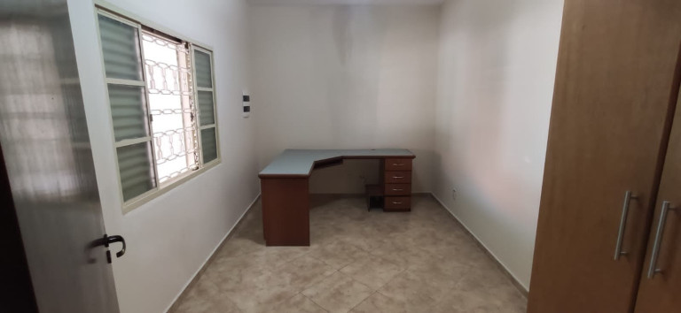 Imagem Casa com 3 Quartos à Venda, 180 m² em Jardim Satélite - São José Dos Campos