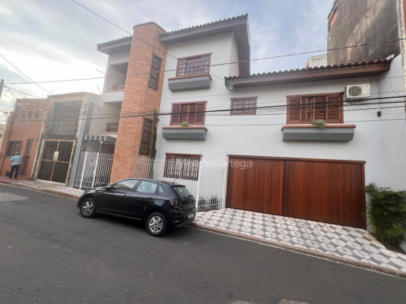 Casa com 3 Quartos à Venda, 373 m² em Centro - Sorocaba