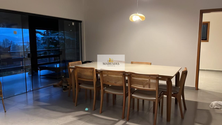 Imagem Casa com 6 Quartos à Venda, 260 m² em Fortaleza - Ubatuba Imagem Casa com 6 Quartos à Venda, 260 m² em Fortaleza - Ubatuba