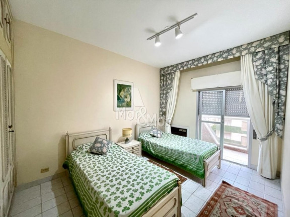 Imagem Apartamento com 3 Quartos à Venda, 180 m² em Pitangueiras - Guarujá
